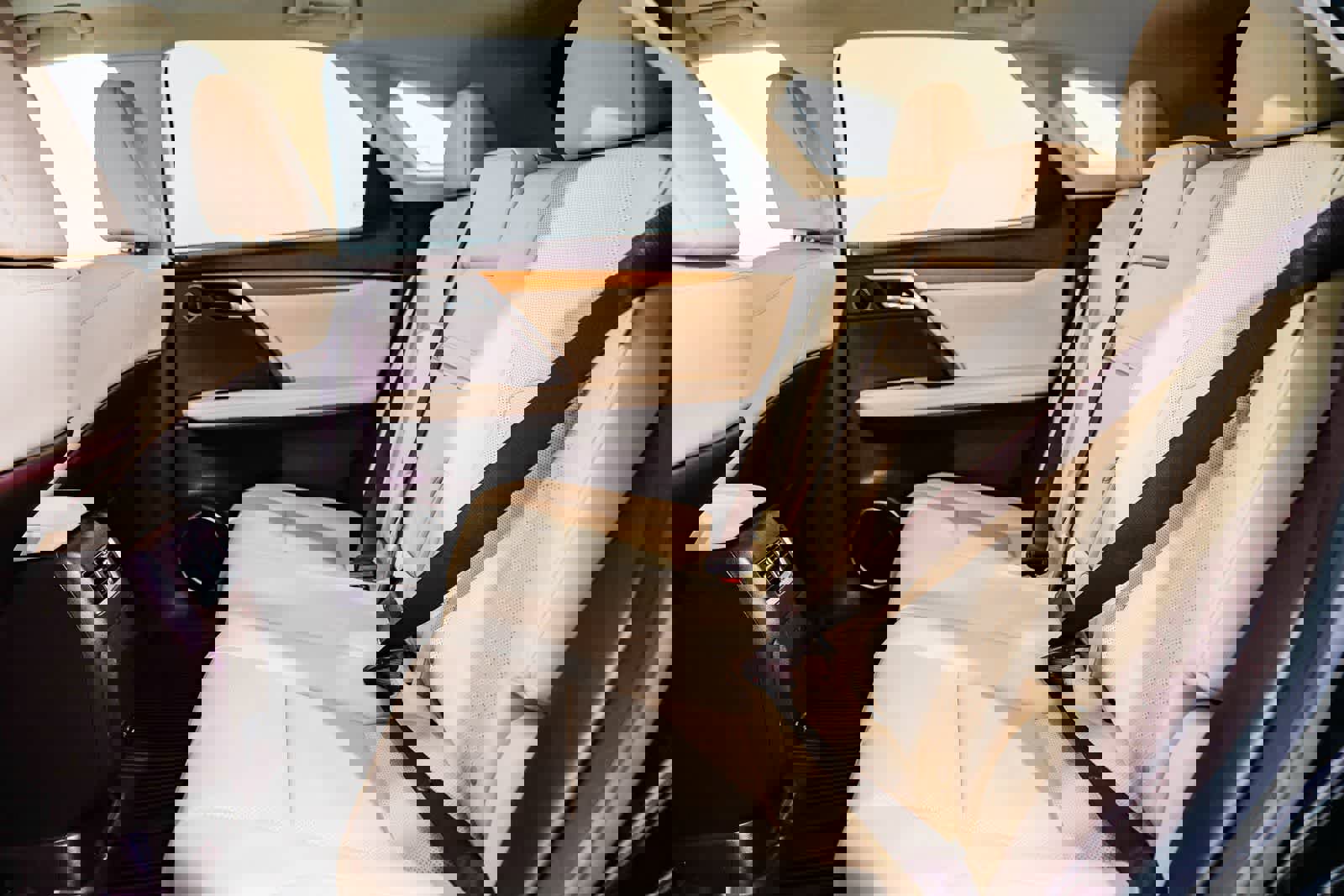 Used 2020 Lexus RX 350 FWD w/ Premium Package image 18