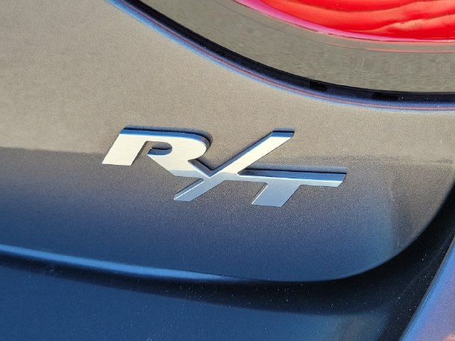 Used 2023 Dodge Charger R/T w/ Performance Handling Group RWD image 8