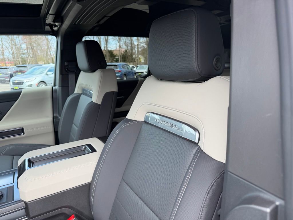 New 2026 GMC Hummer EV SUV AWD/4WD image 14