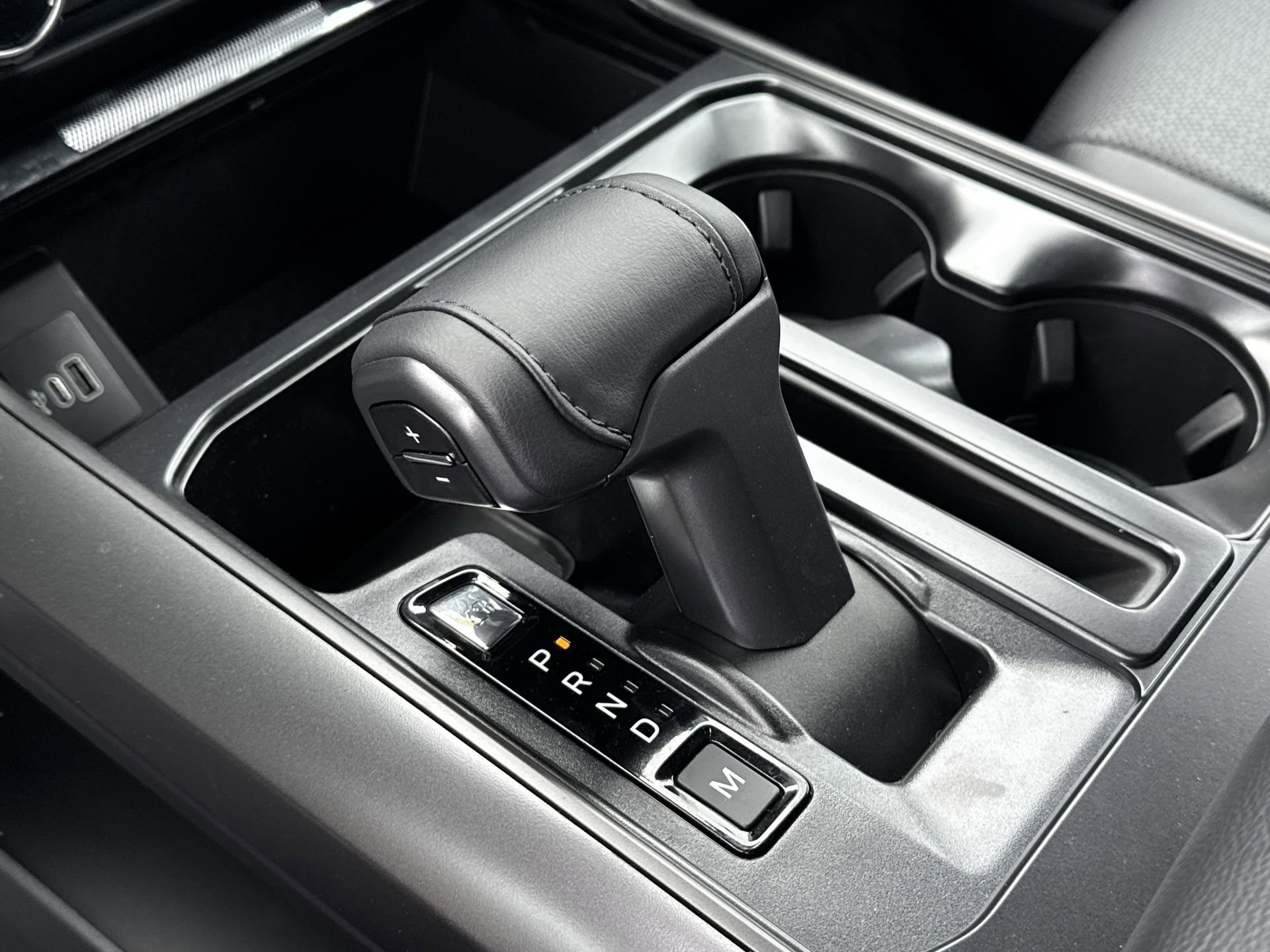 New 2025 Ford F150 Lariat w/ Equipment Group 501A Mid image 59