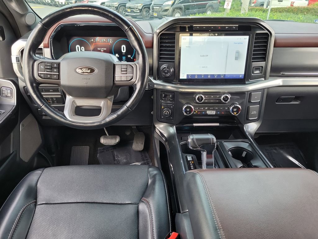 Used 2021 Ford F150 Lariat w/ Equipment Group 502A High image 4