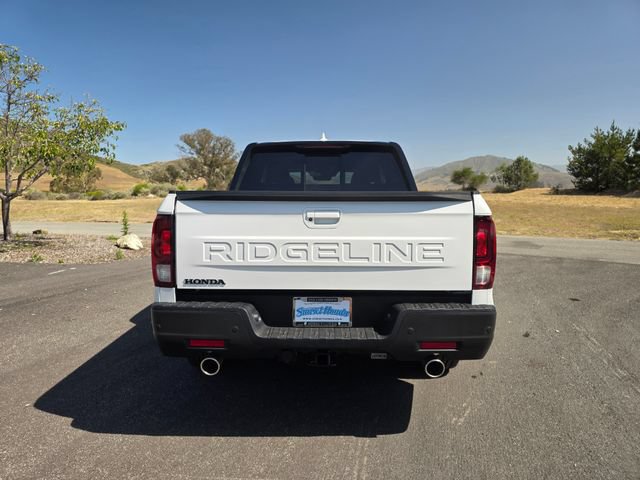 New 2026 Honda Ridgeline Black Edition image 6