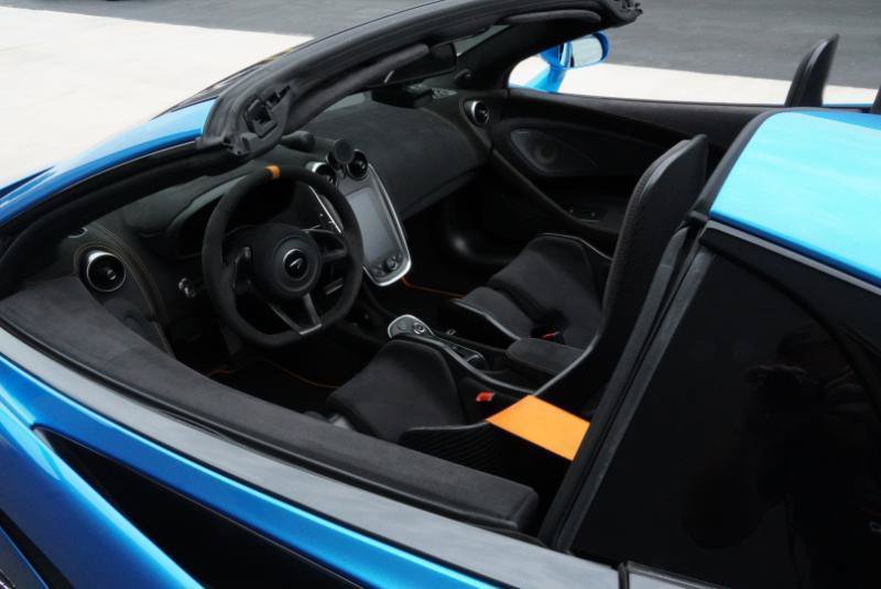 Used 2020 McLaren 600LT Spider RWD image 68