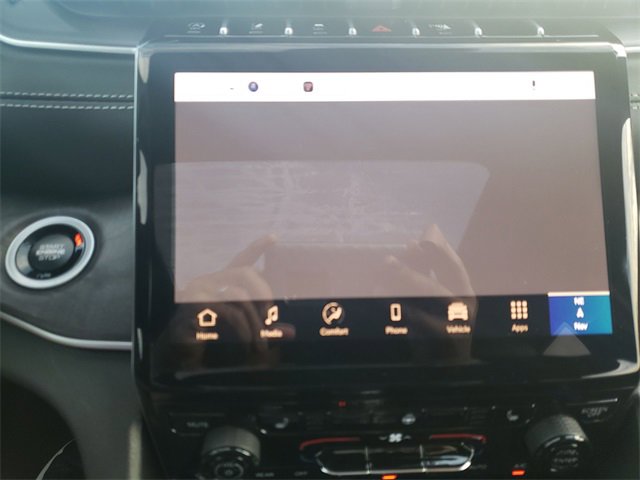 New 2025 Jeep Grand Cherokee Limited w/ Black Appearance Package image 27