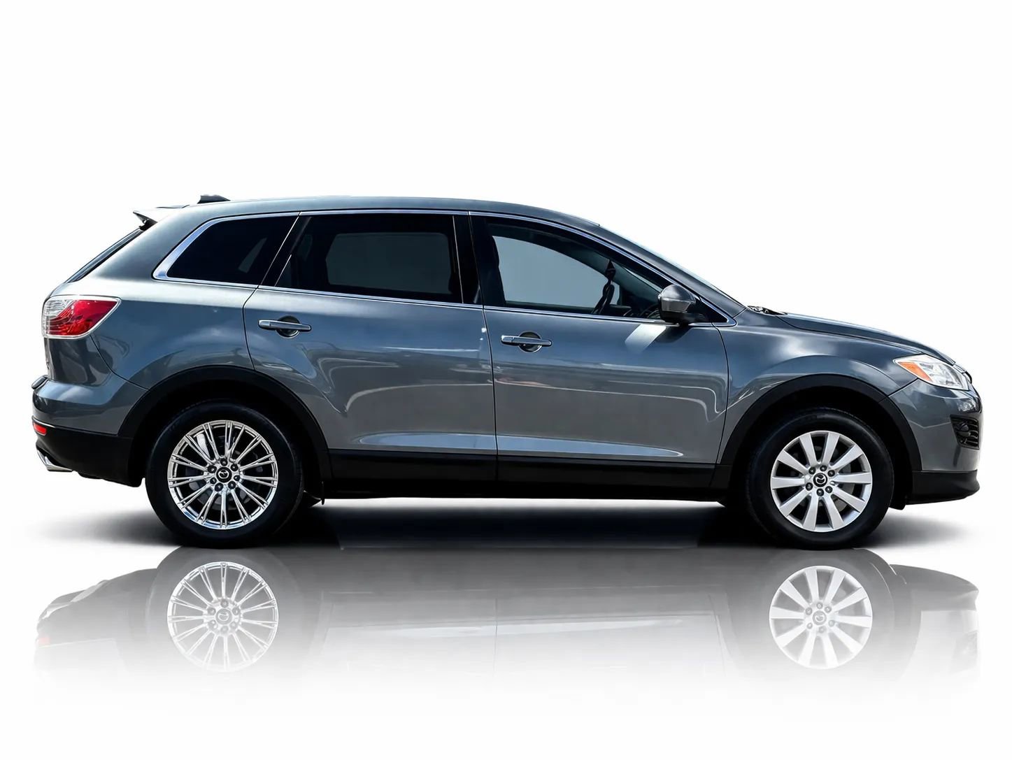 Used 2010 MAZDA CX-9 Touring w/ Moonroof & Bose Audio Pkg image 3