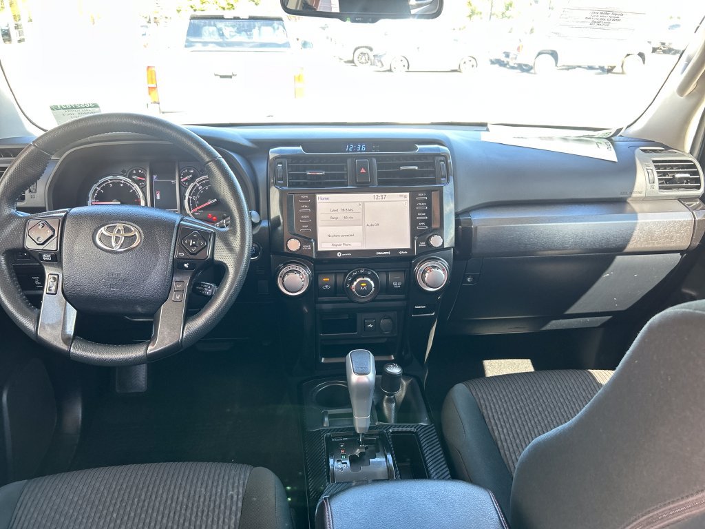 Used 2022 Toyota 4Runner TRD Off-Road AWD/4WD image 12