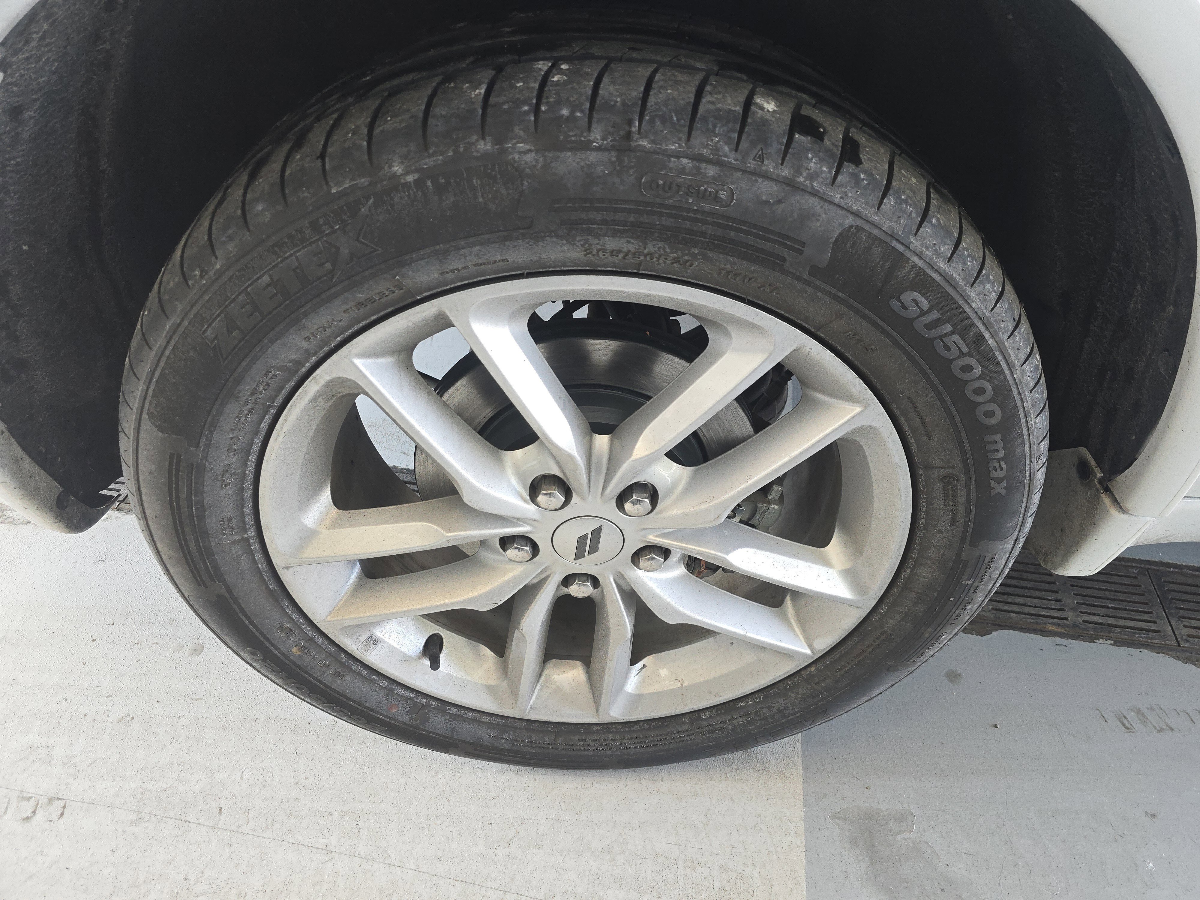 Used 2023 Dodge Durango GT image 12