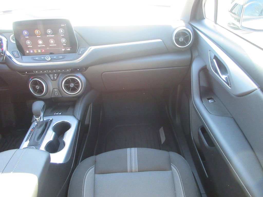Used 2024 Chevrolet Blazer LT w/ Redline Edition image 16