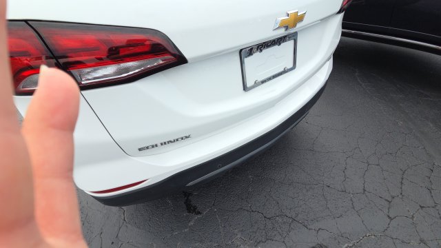 Used 2023 Chevrolet Equinox LT FWD image 34