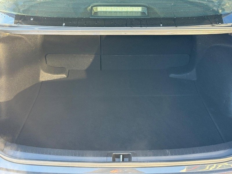 Used 2024 Toyota Corolla LE image 9