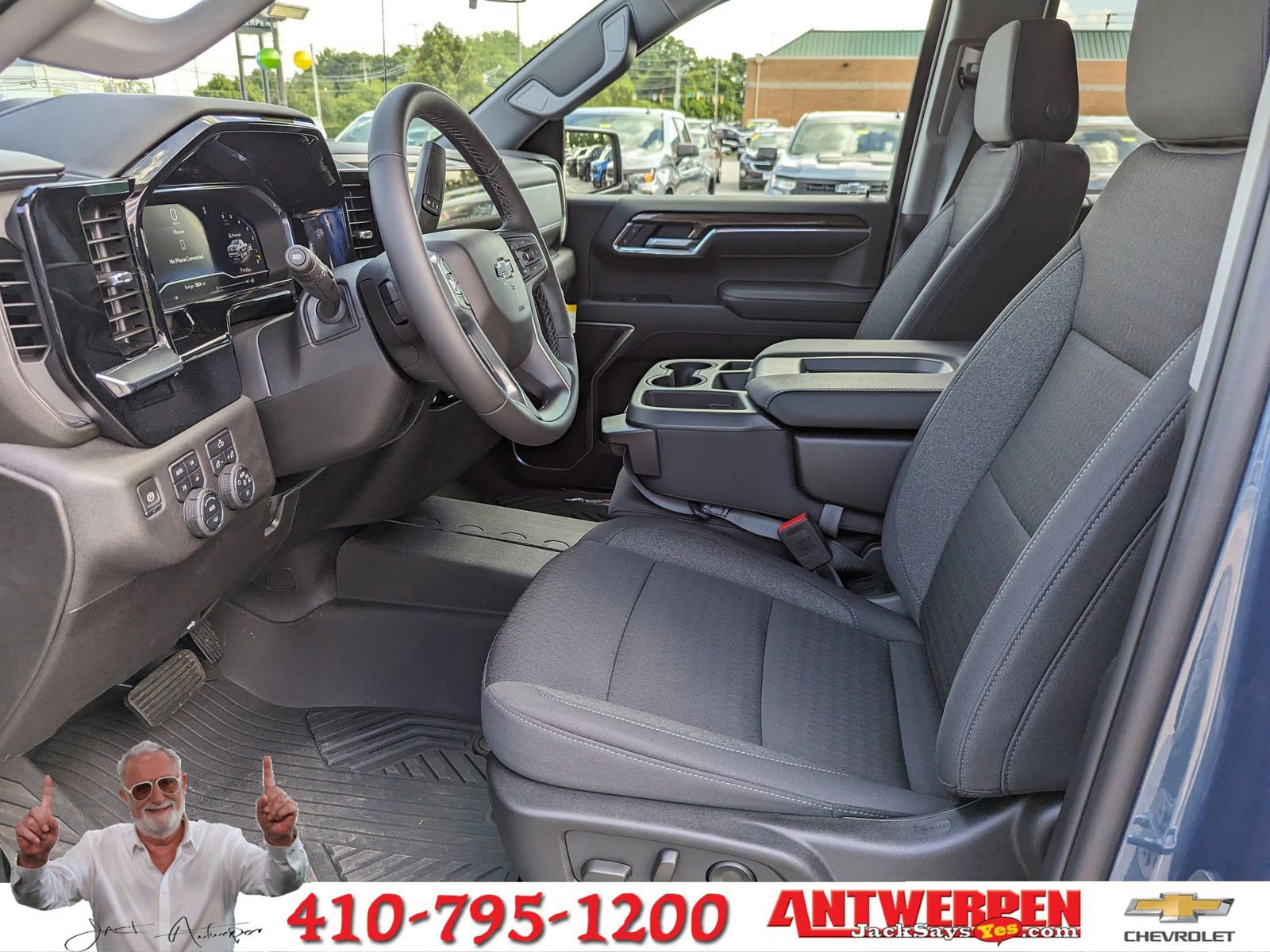 Certified 2024 Chevrolet Silverado 1500 RST w/ Z71 Off-Road Package image 13