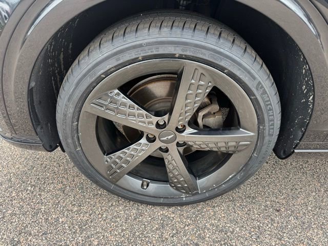 Used 2022 Genesis GV70 2.5T w/ Sport Prestige Package image 4