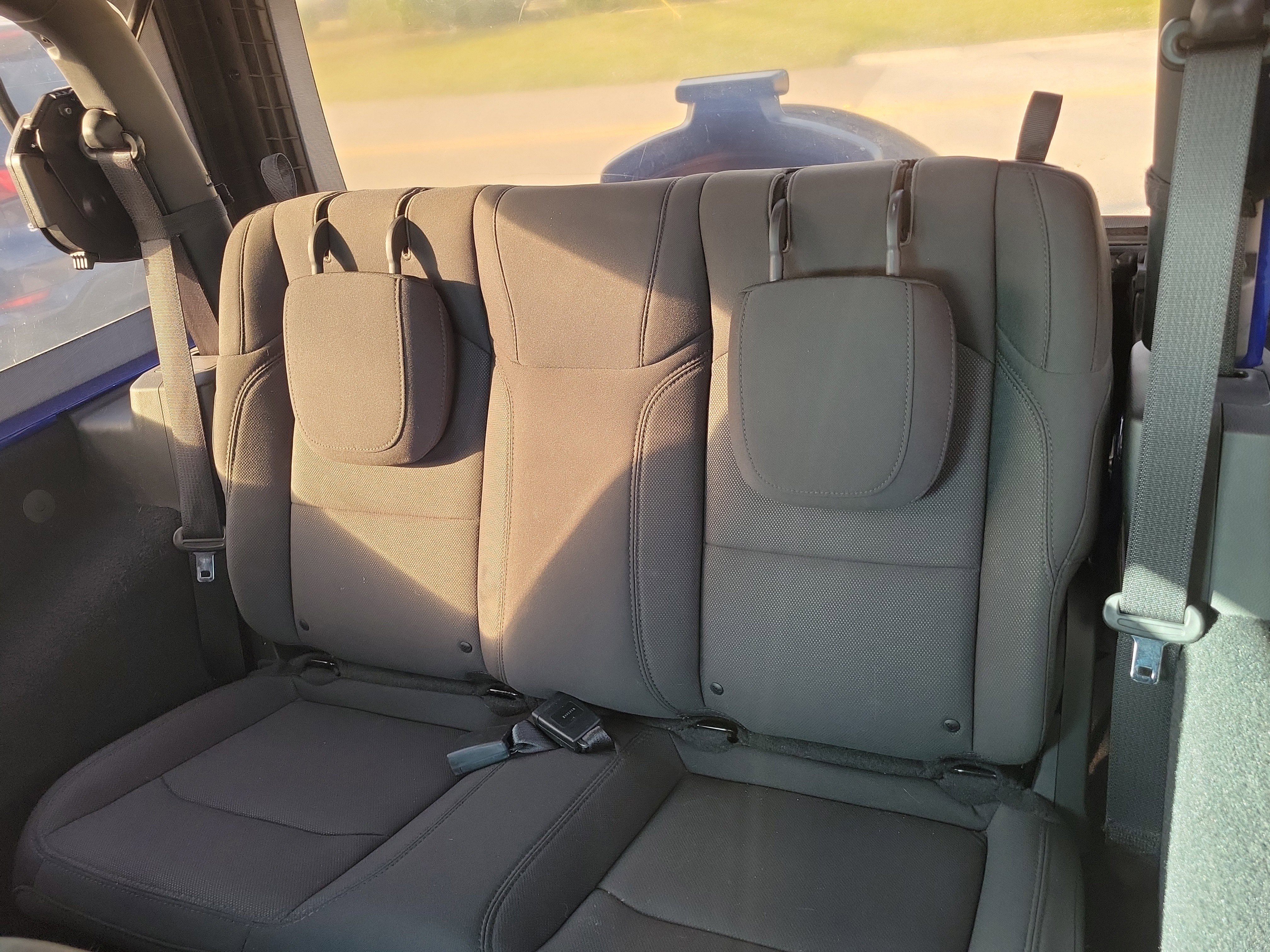 Used 2020 Jeep Wrangler Sport image 12