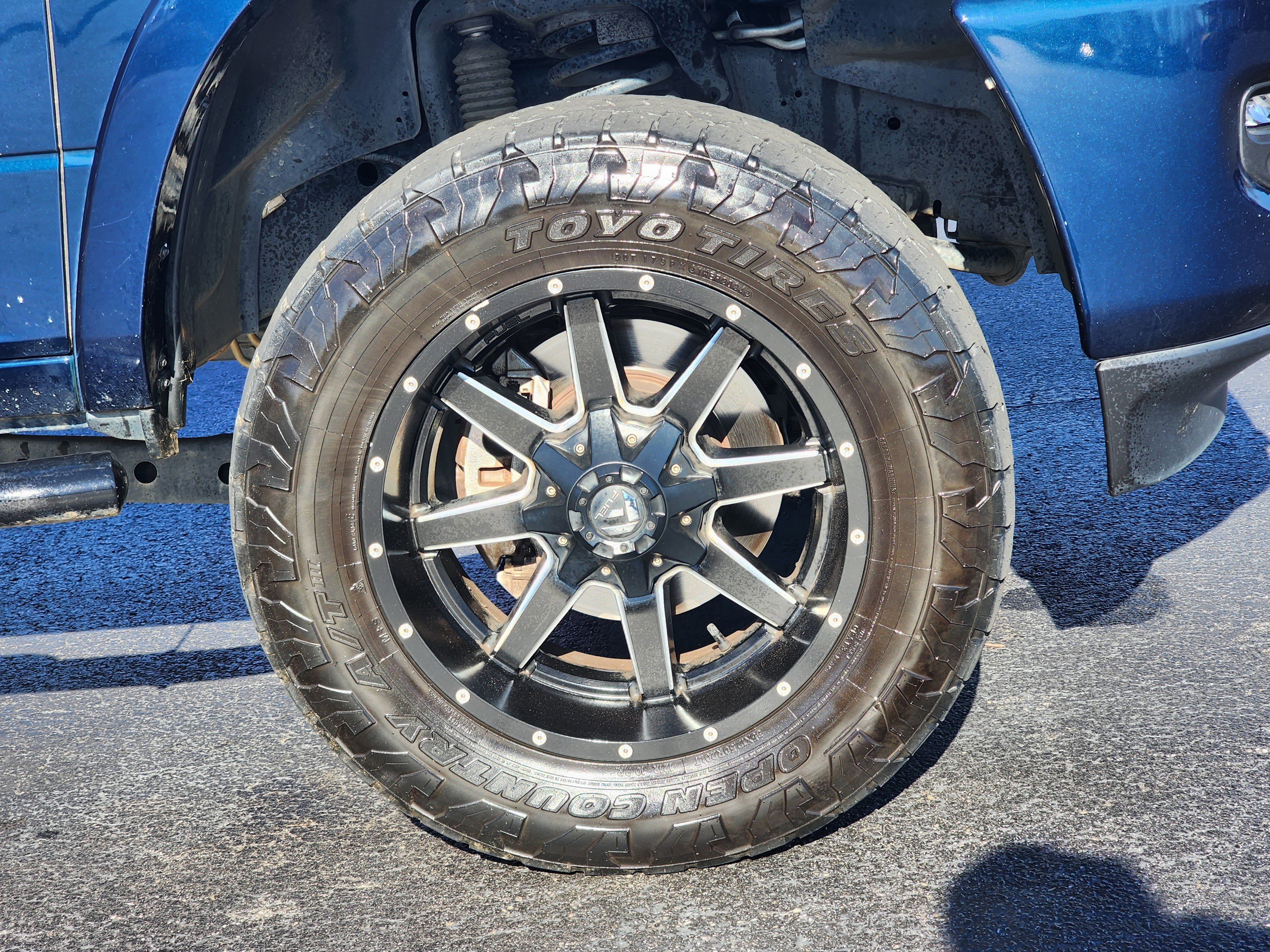 Used 2022 RAM 2500 Laramie w/ Body Color Bumper Group image 6