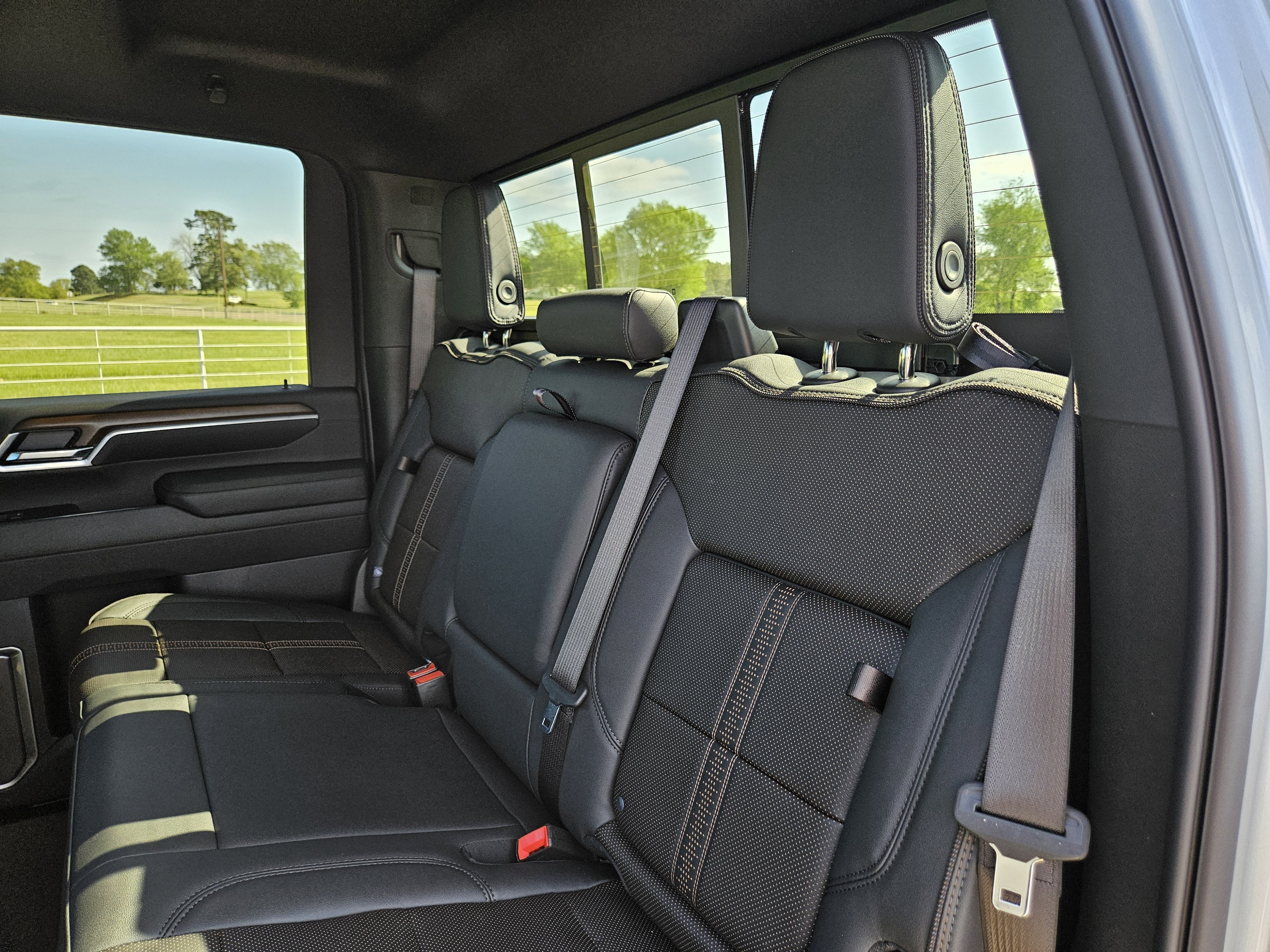 New 2026 Chevrolet Silverado 3500 High Country w/ Technology Package AWD/4WD image 24