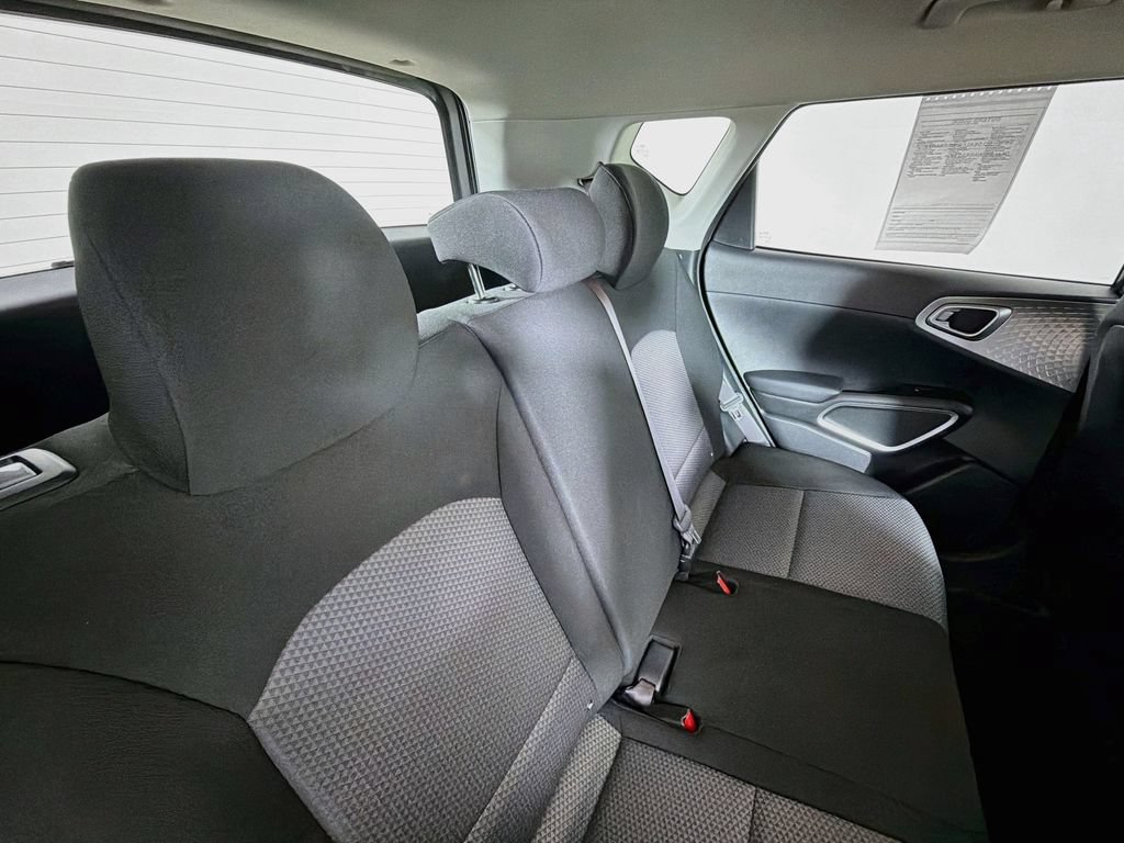 Used 2021 Kia Soul LX FWD image 24