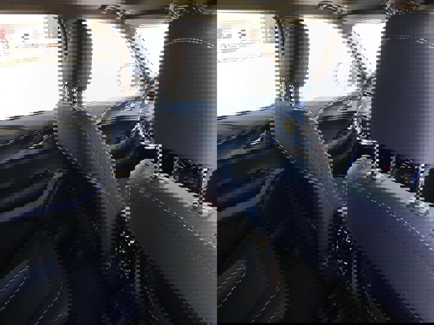 New 2025 Jeep Grand Cherokee L Laredo w/ Luxury Tech Group I image 60