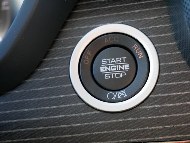 Used 2023 RAM 3500 Limited AWD/4WD image 29