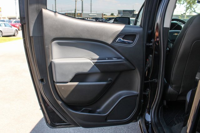 Used 2020 Chevrolet Colorado Z71 image 37