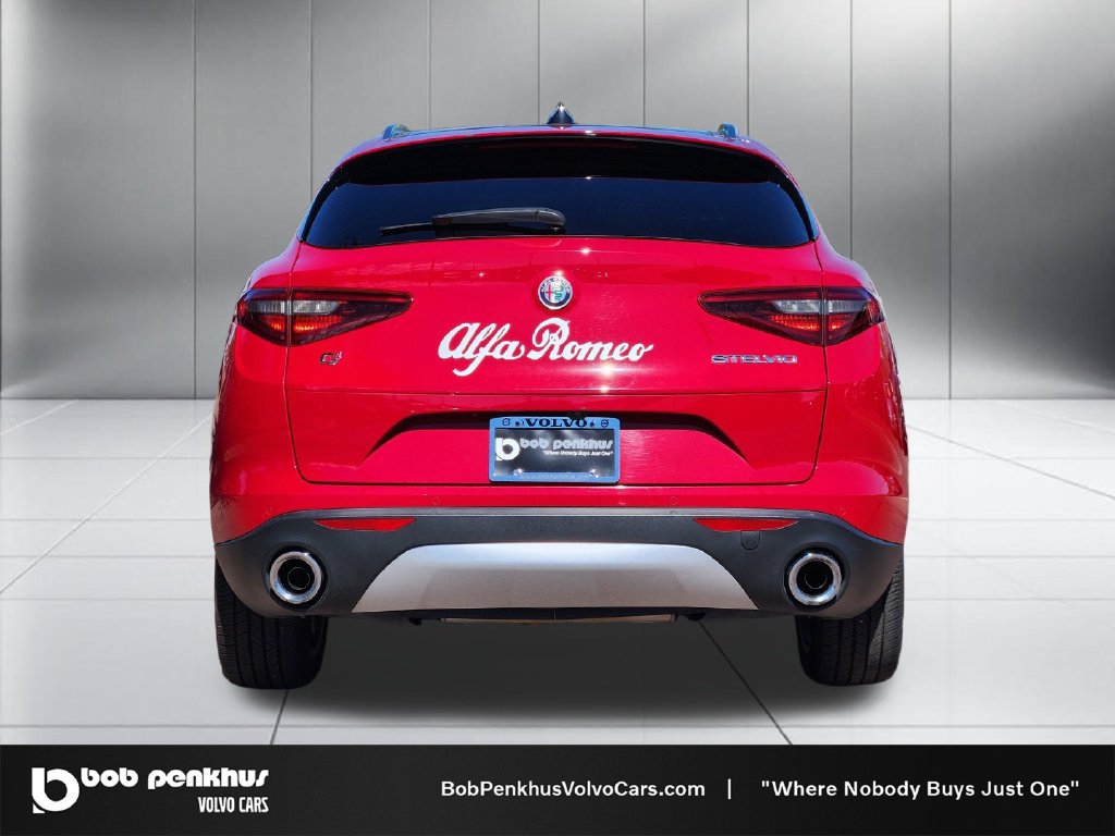 Used 2018 Alfa Romeo Stelvio Ti AWD/4WD image 26