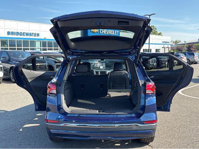 Used 2023 Chevrolet Equinox RS AWD/4WD image 13