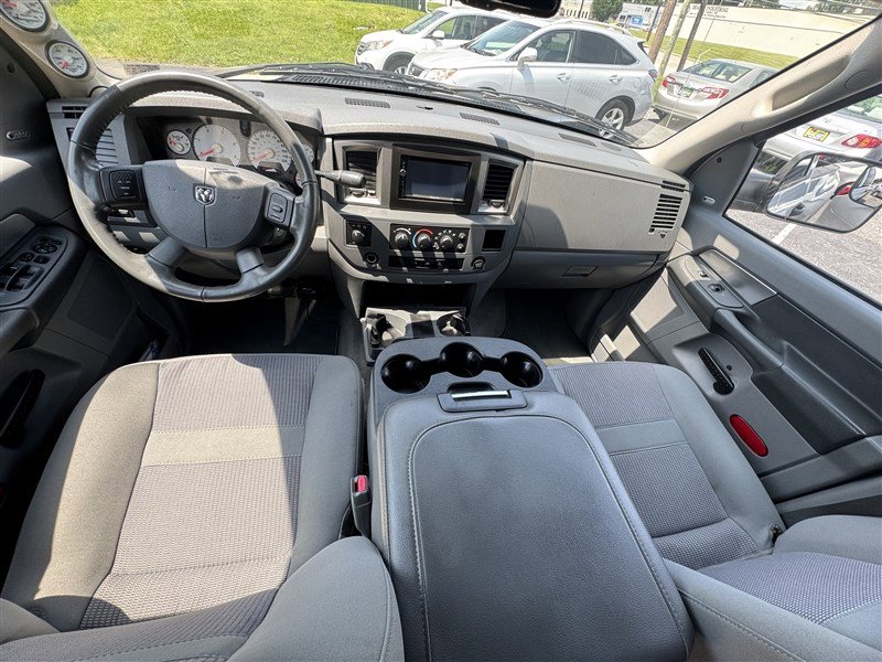 Used 2009 Dodge Ram 2500 Truck SLT w/ Popular Equipment Group image 9