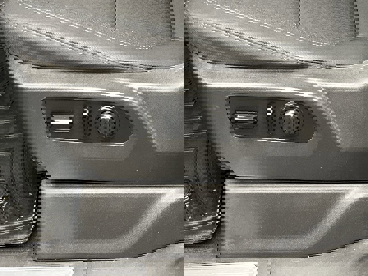 Used 2019 GMC Sierra 1500 SLE w/ SLE Value Package image 9