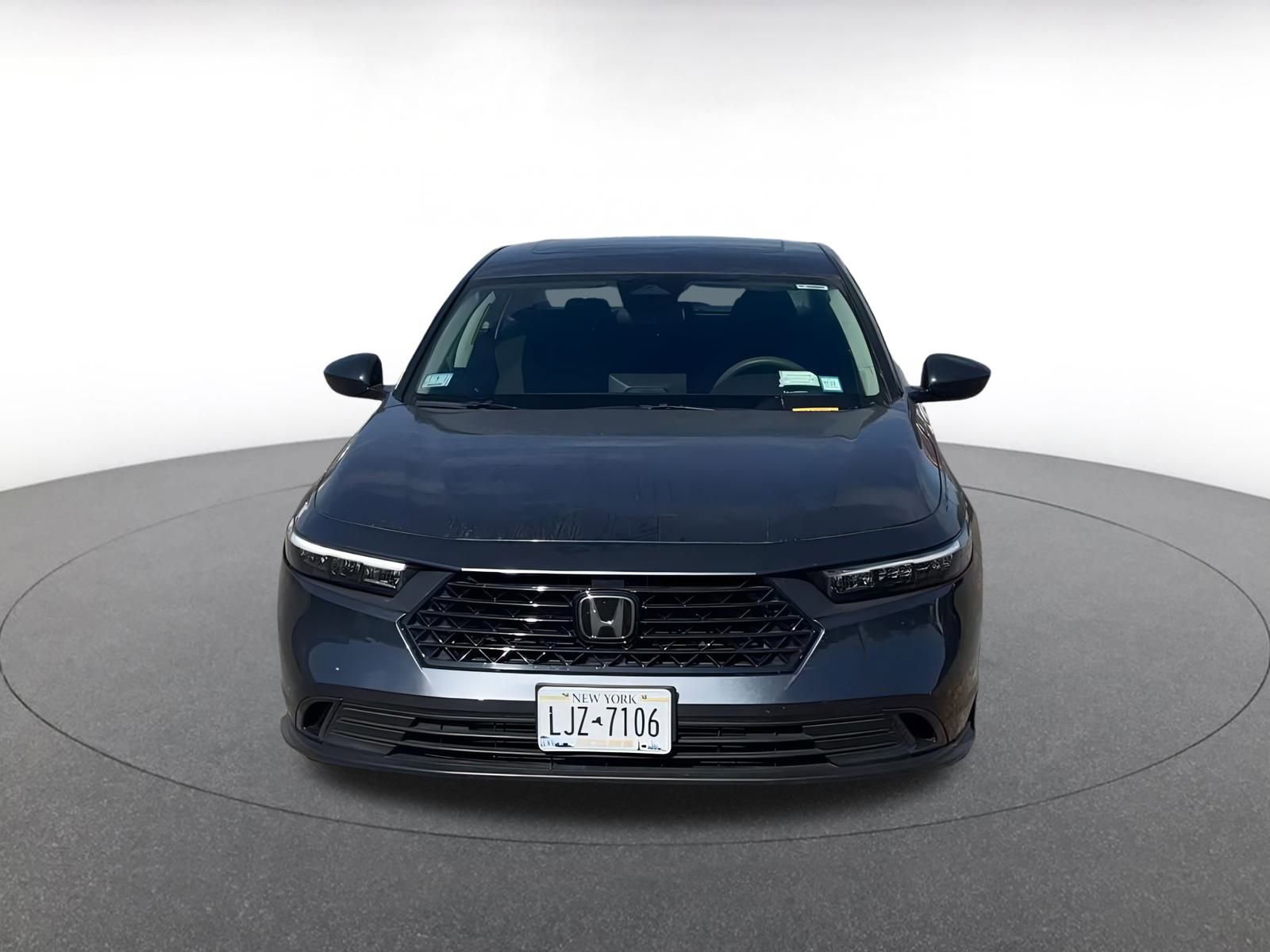 Used 2024 Honda Accord EX image 4