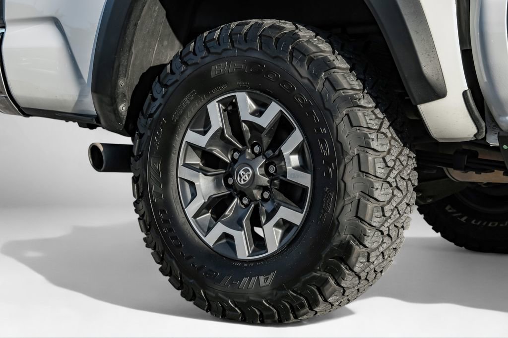 Used 2023 Toyota Tacoma TRD Off-Road image 58