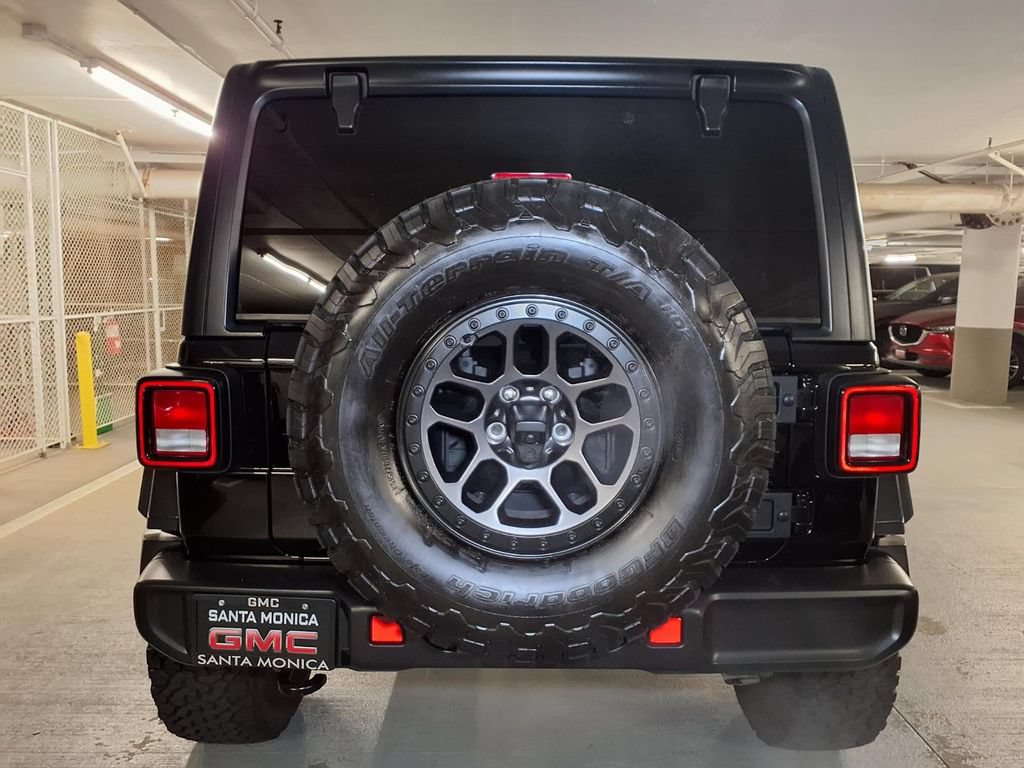 Used 2021 Jeep Wrangler Unlimited Rubicon w/ Xtreme Recon 35" Tire Package AWD/4WD image 19