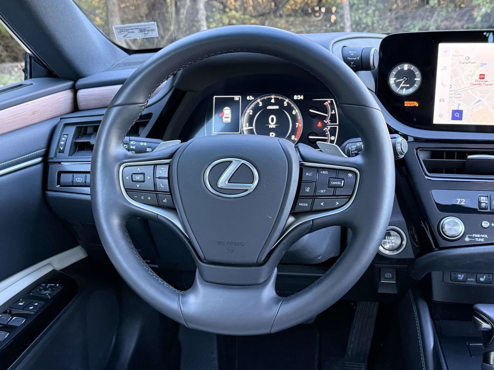 Used 2025 Lexus ES 350 w/ Premium Package FWD image 9