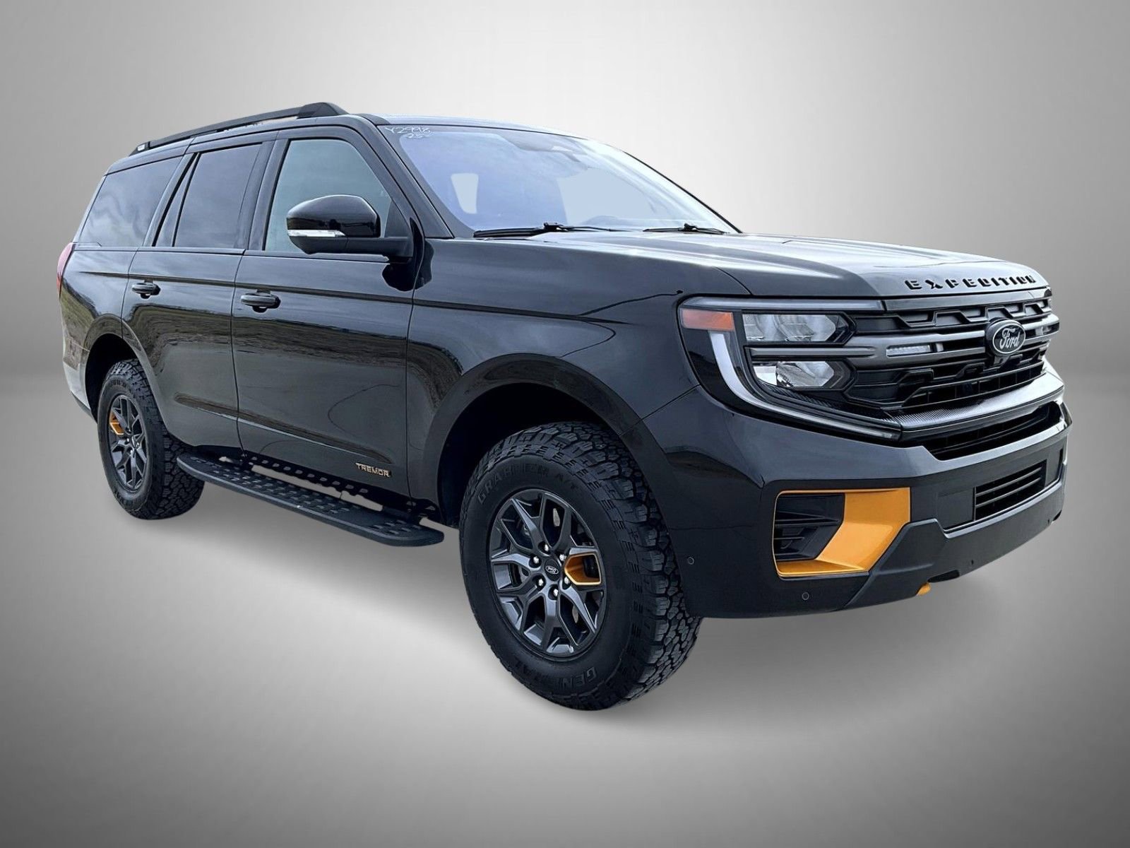 Used 2025 Ford Expedition Tremor image 3