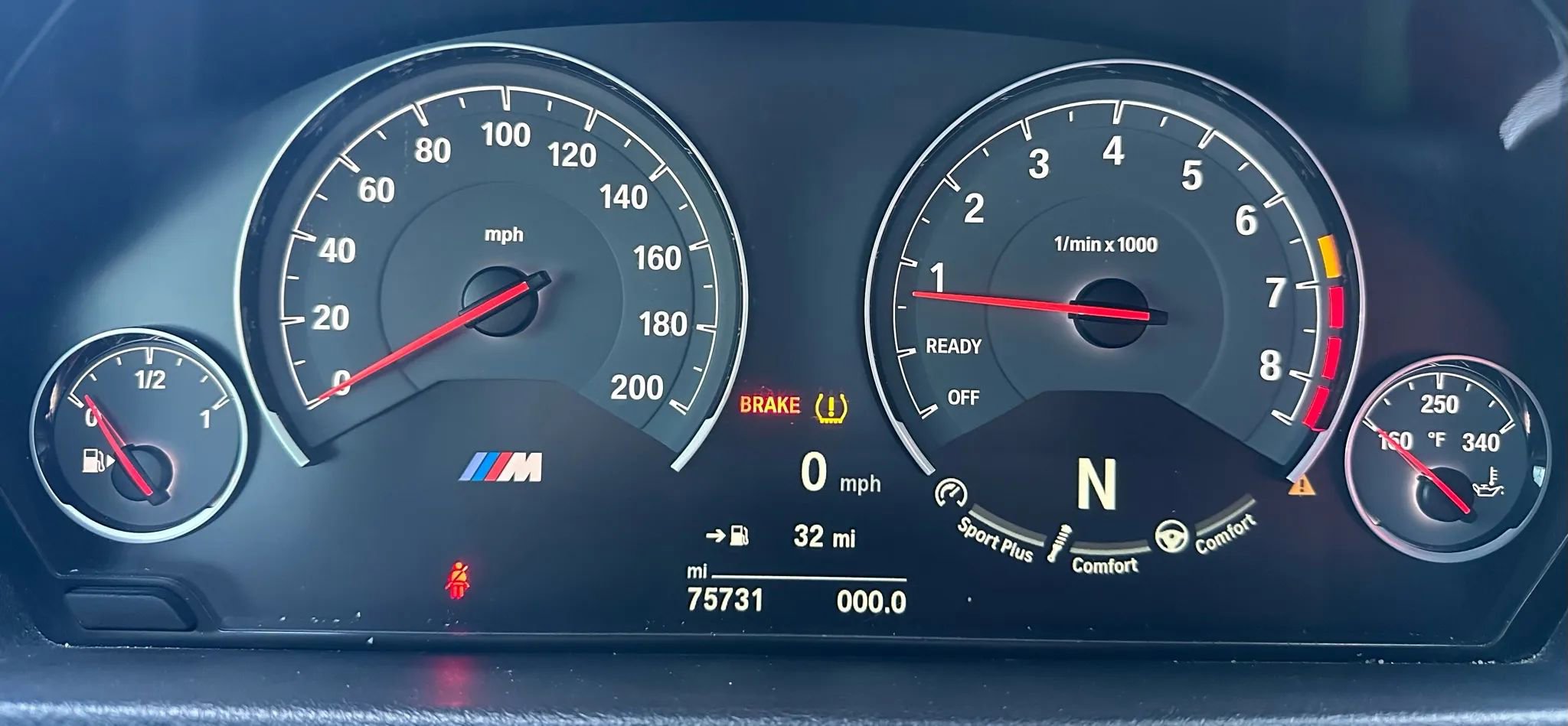 Used 2017 BMW M4 Coupe image 16