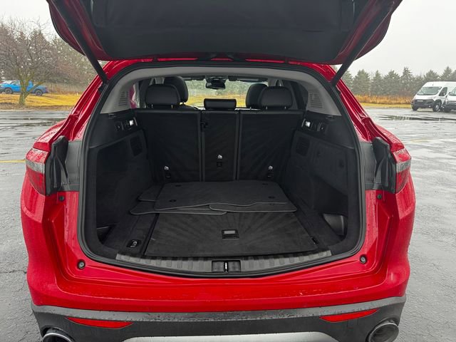 Used 2020 Alfa Romeo Stelvio Base w/ Cold Weather Package image 17