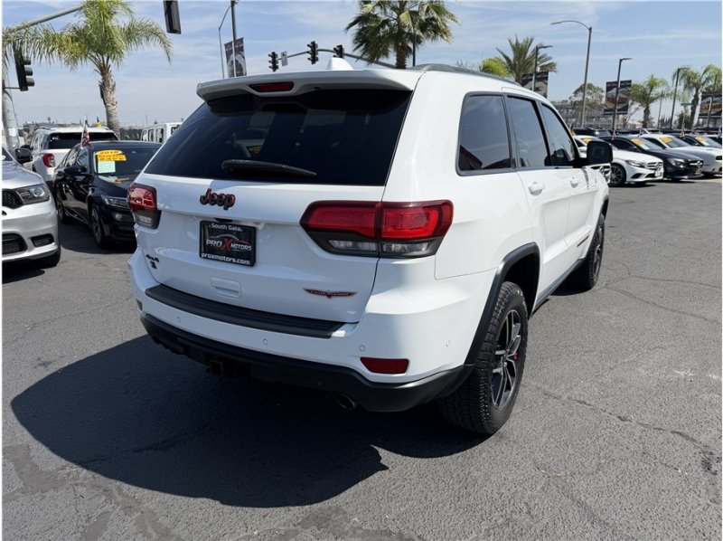 Used 2019 Jeep Grand Cherokee Trailhawk w/ Trailhawk Luxury Group AWD/4WD image 61