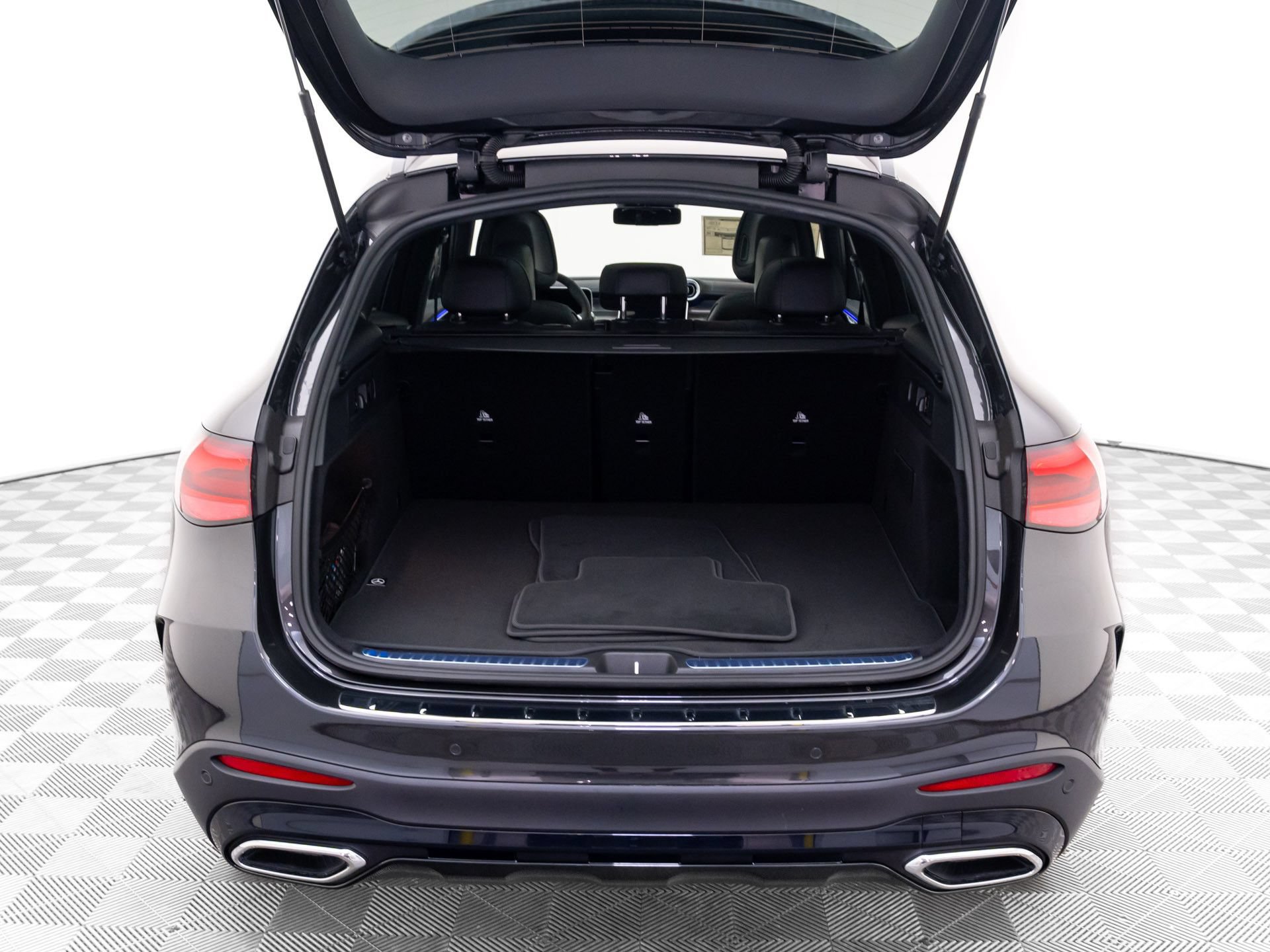 New 2026 Mercedes-Benz GLC 300 4MATIC image 35