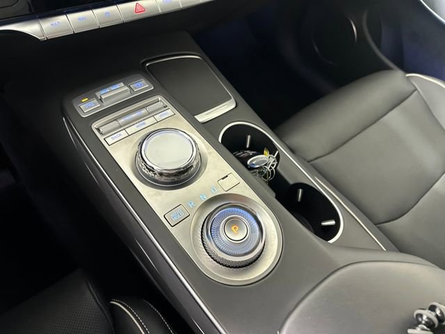 Used 2024 Genesis Electrified GV70 Advanced image 20