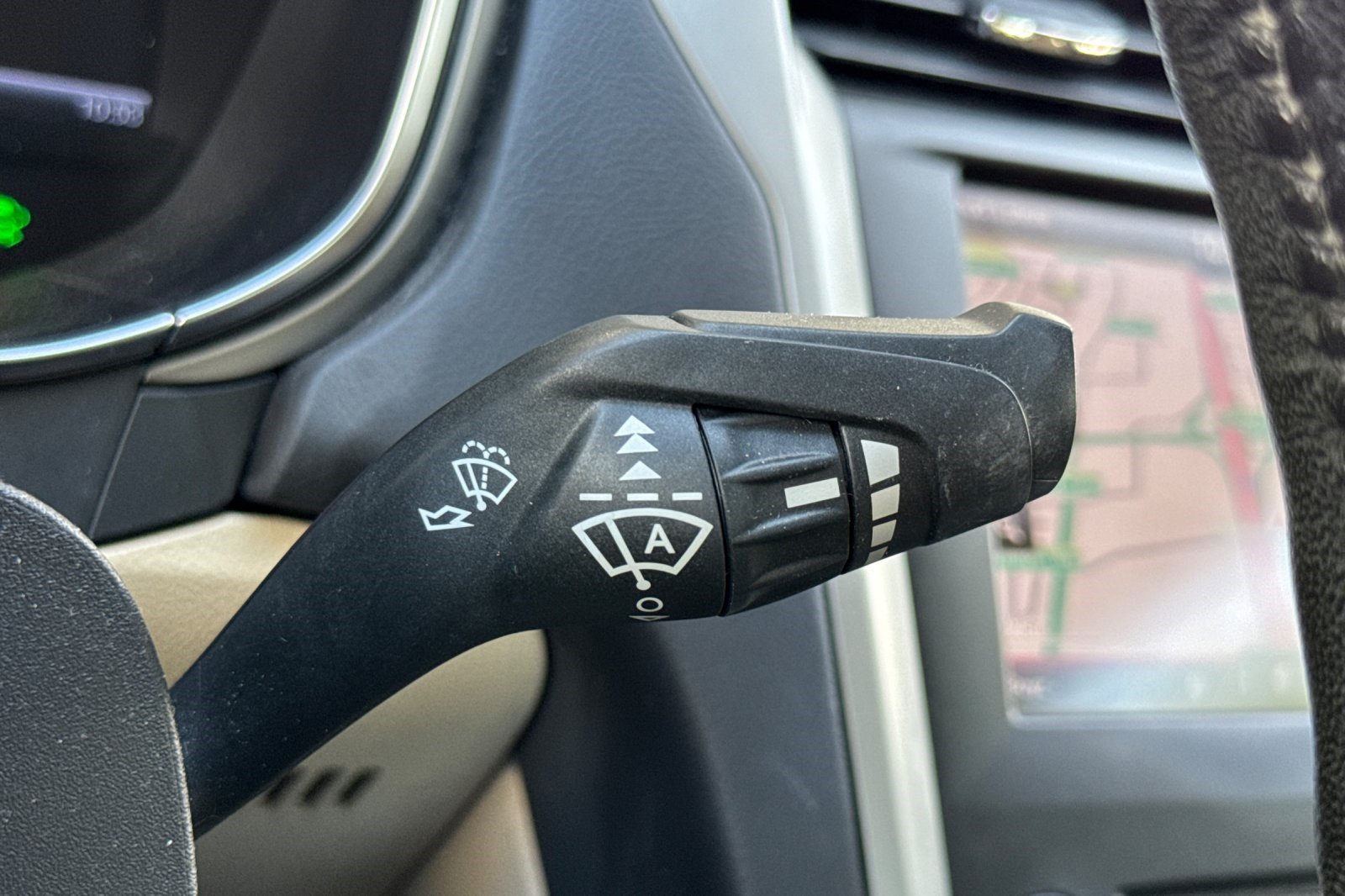 Used 2013 Ford Fusion SE FWD image 33