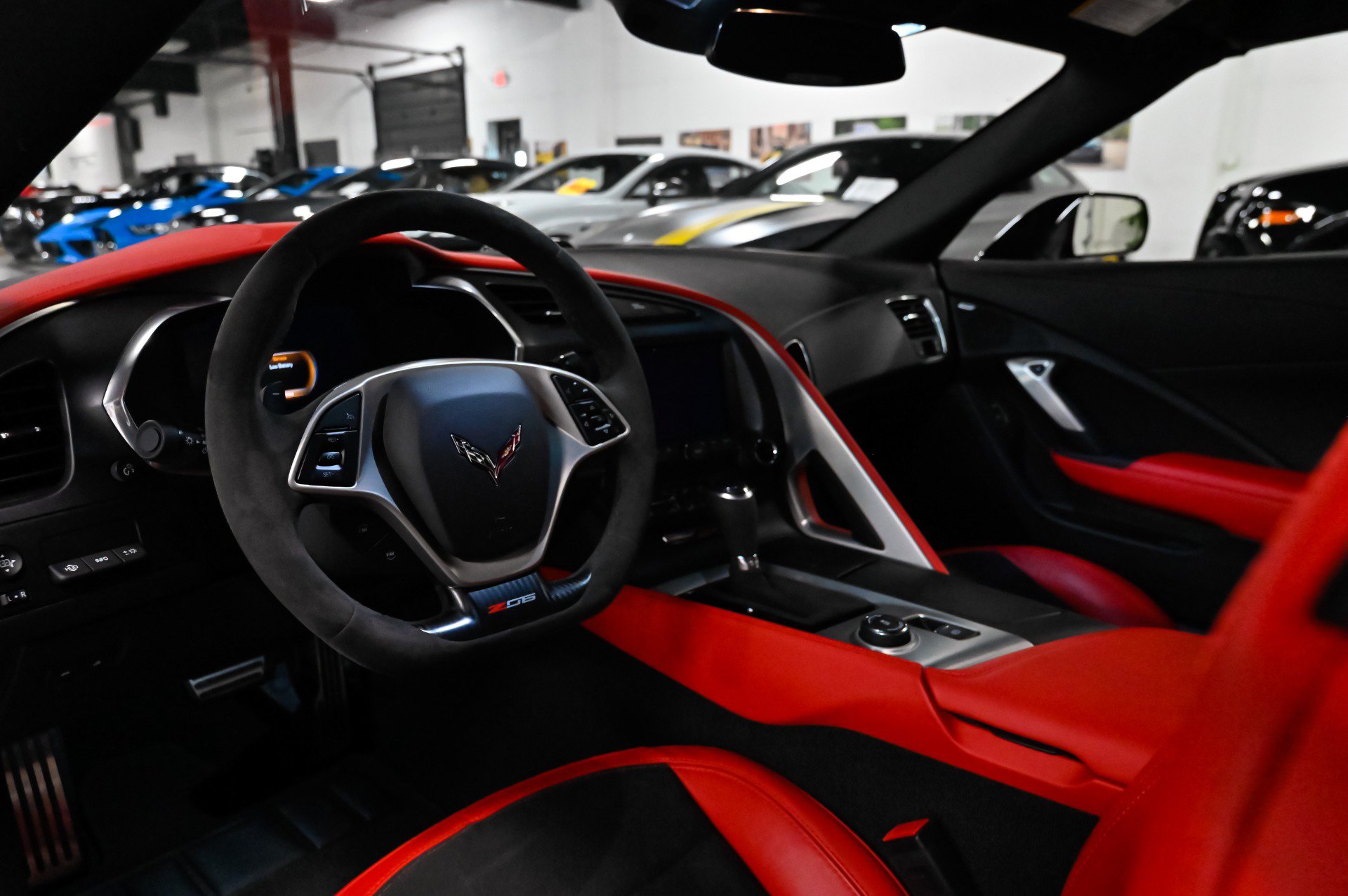 Used 2017 Chevrolet Corvette Z06 RWD image 7