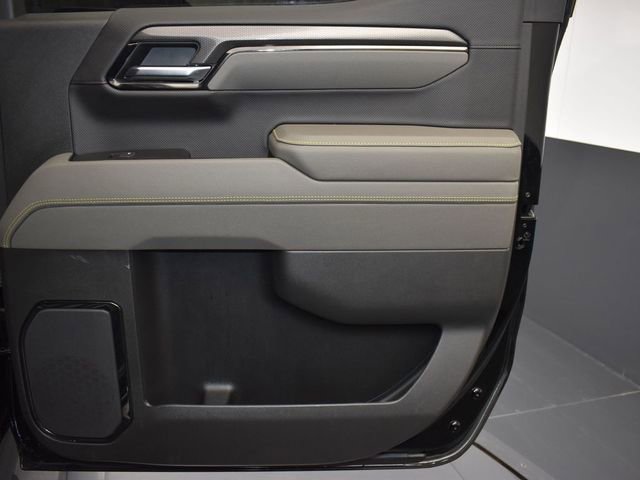 Used 2025 Chevrolet Silverado 1500 ZR2 w/ Technology Package image 16