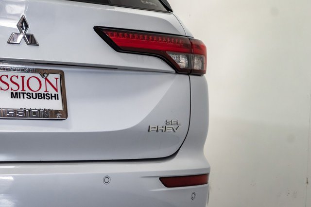 New 2025 Mitsubishi Outlander SEL image 5