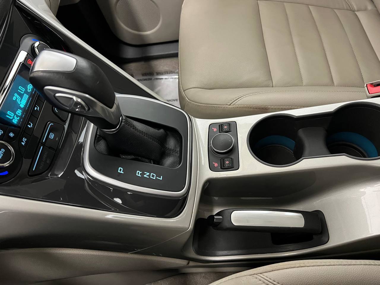 Used 2013 Ford C-MAX SEL image 19