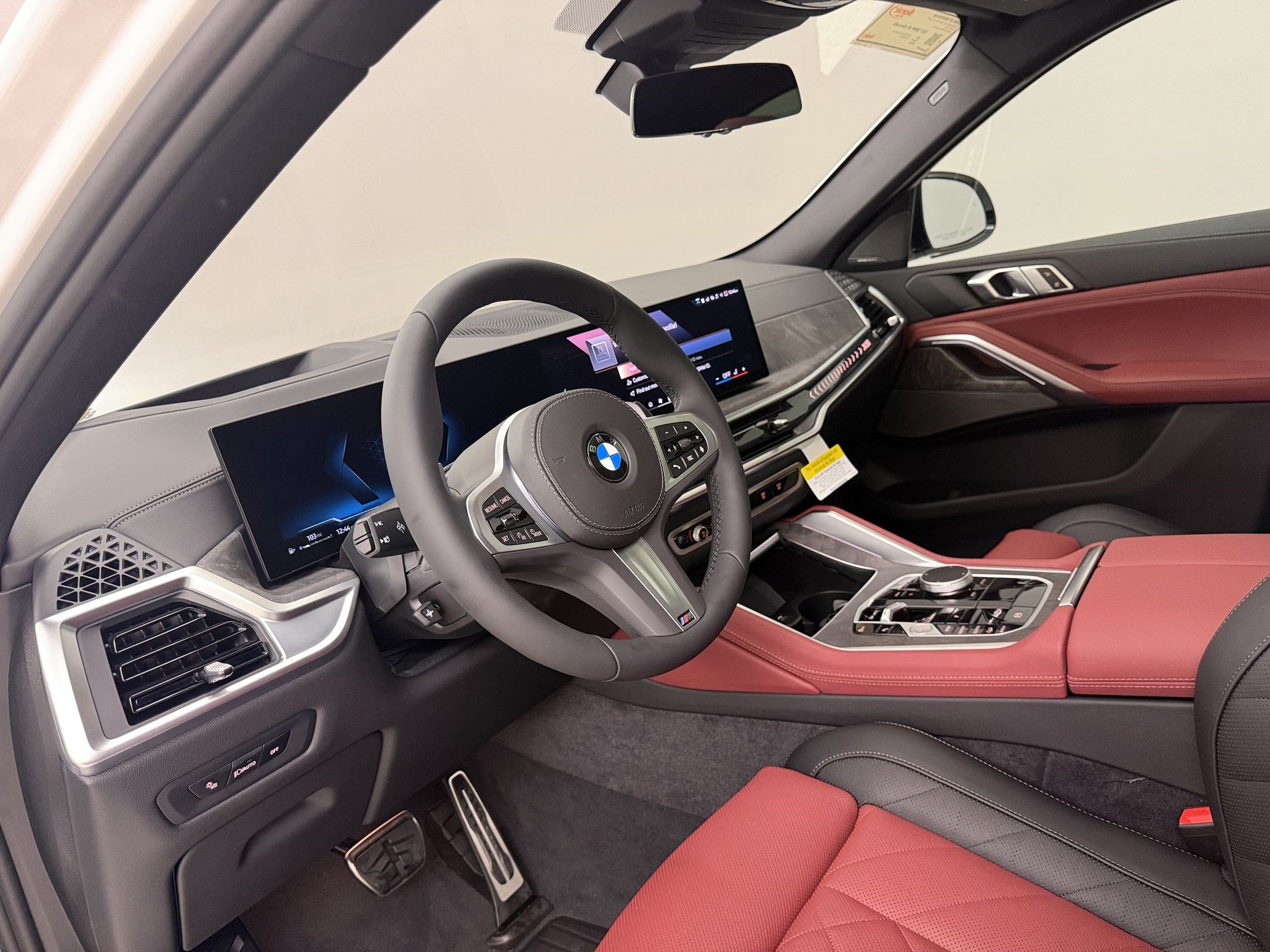 New 2027 BMW X6 xDrive40i w/ Premium Package AWD/4WD image 4