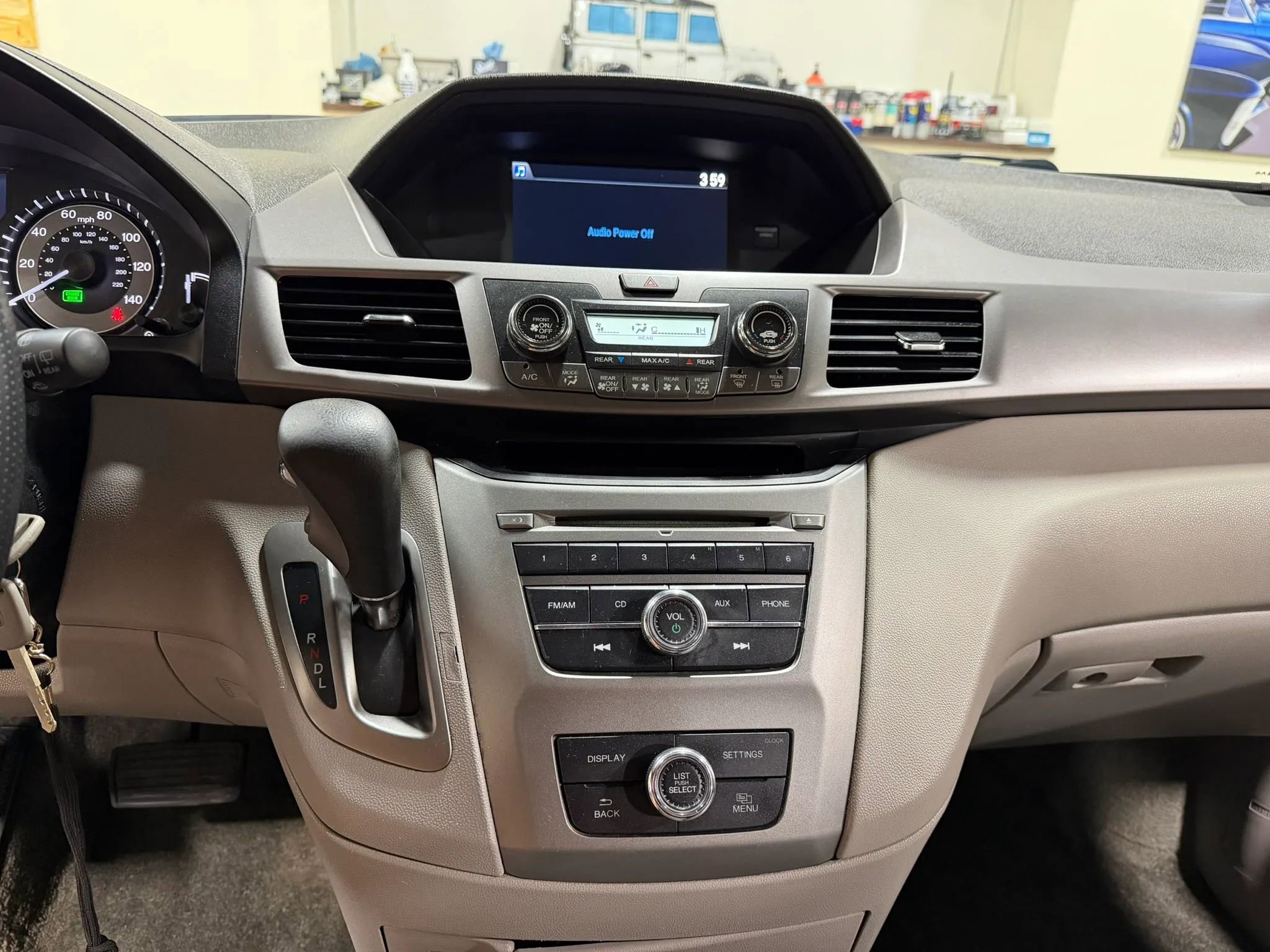 Used 2016 Honda Odyssey LX image 37