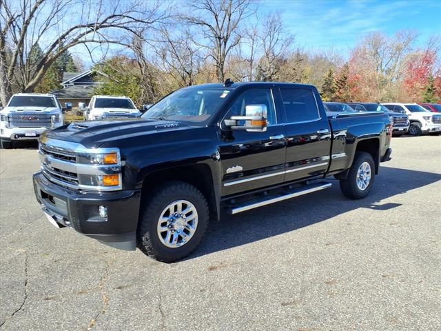Used 2019 Chevrolet Silverado 3500 High Country w/ Duramax Plus Package image 8