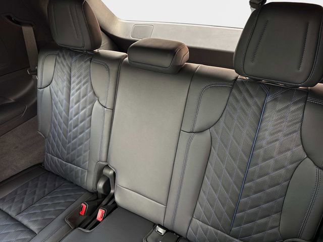 New 2025 Cadillac Escalade IQ Luxury 1 w/ Smart Trailering package image 13