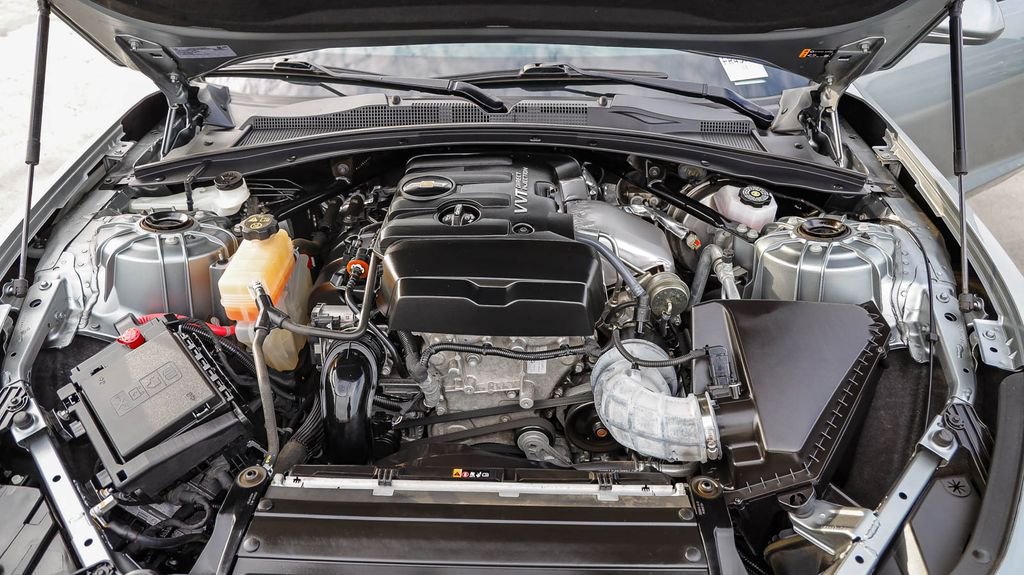 Used 2023 Chevrolet Camaro LT image 28