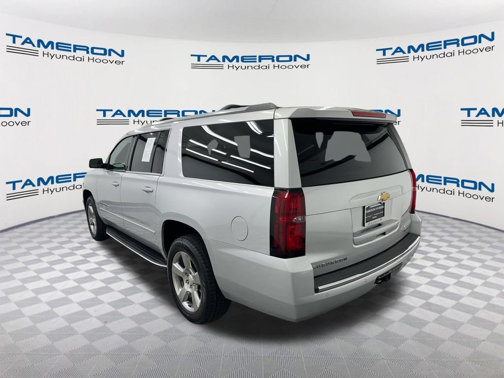 Used 2019 Chevrolet Suburban Premier RWD image 3
