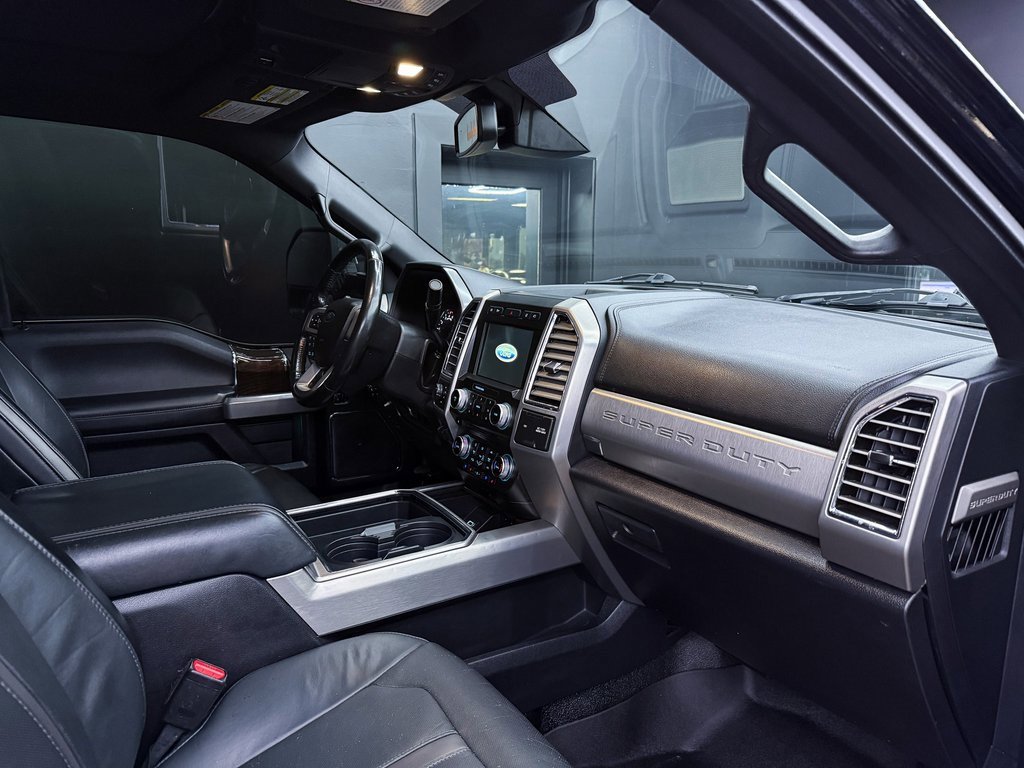 Used 2017 Ford F350 Platinum w/ Platinum Ultimate Package image 27