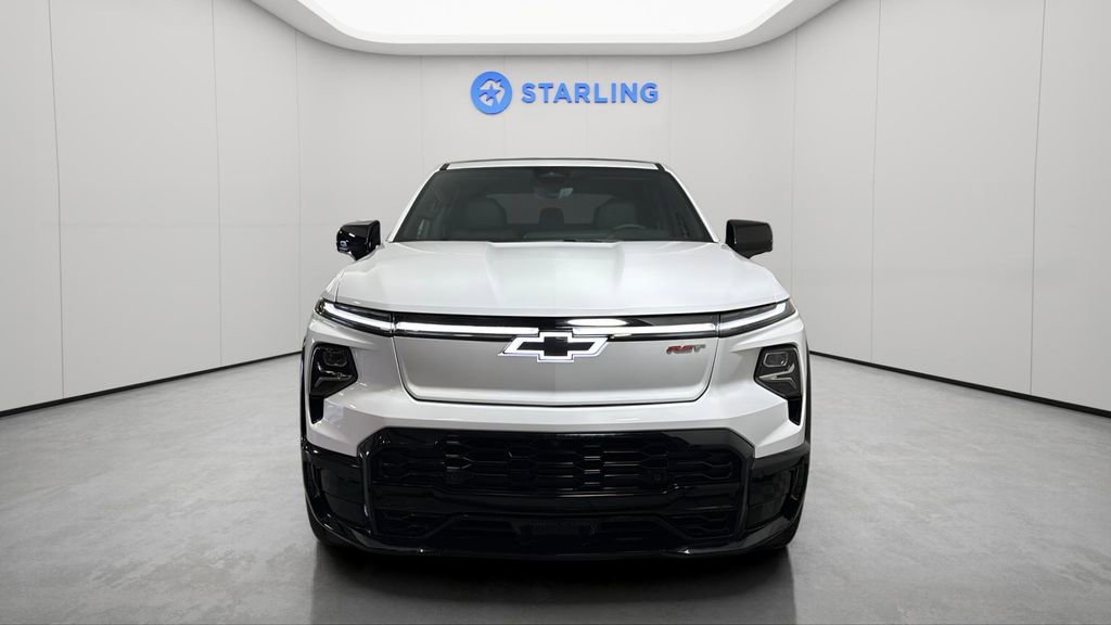 Used 2024 Chevrolet Silverado EV RST image 13